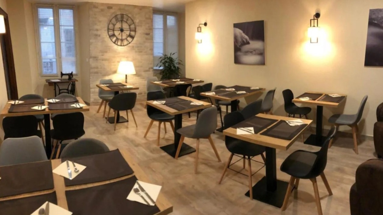 Hotel du Nord dining room