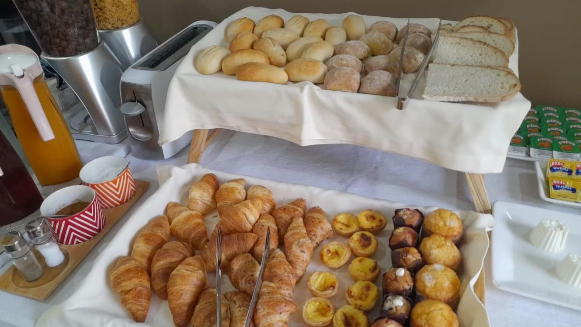 Quinta Manhas do Douro Breakfast