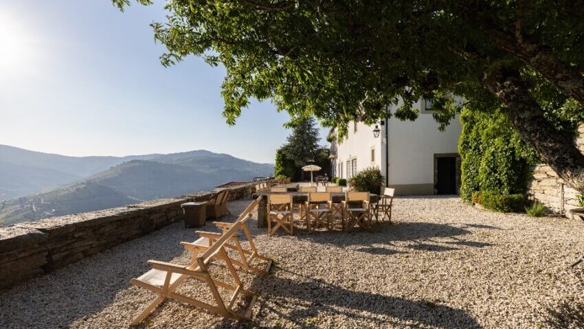 Casa Casal de Loivos Terrace