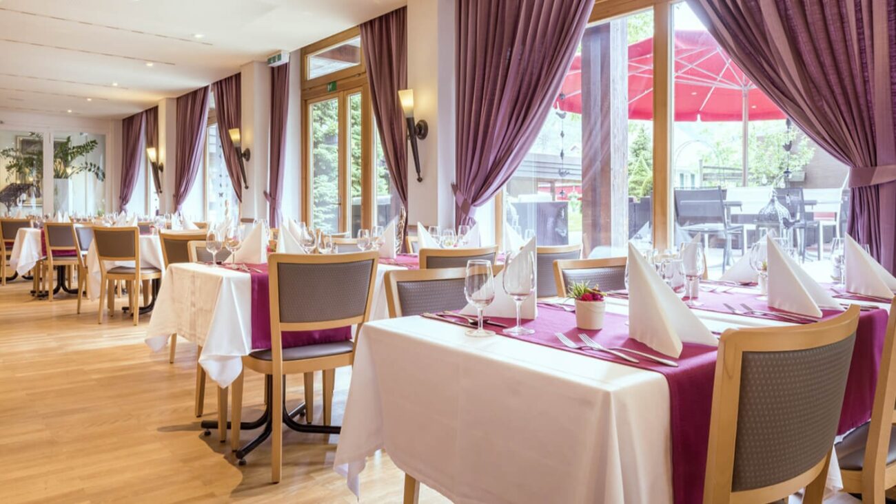 Hotel Kruez, Lenk dining room