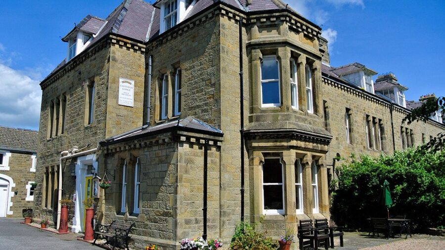 Eastfield Lodge exterior