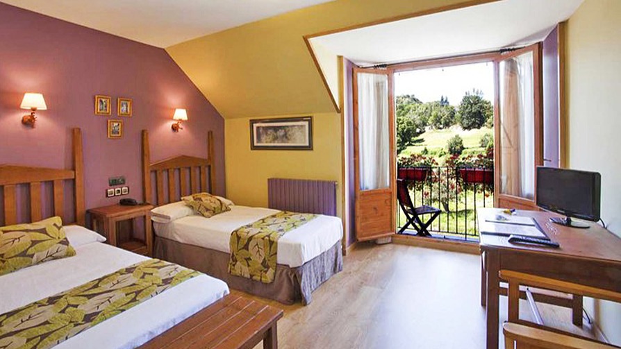 Hotel Sabocos bedroom