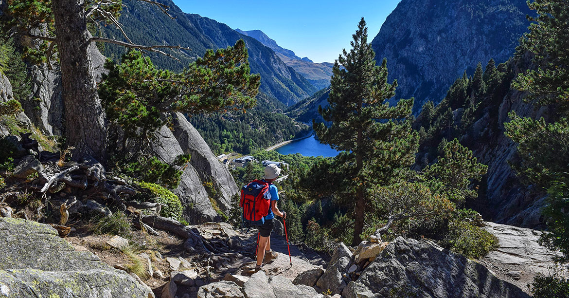 hiking-the-GR11-with-Collett_s-day-03-096