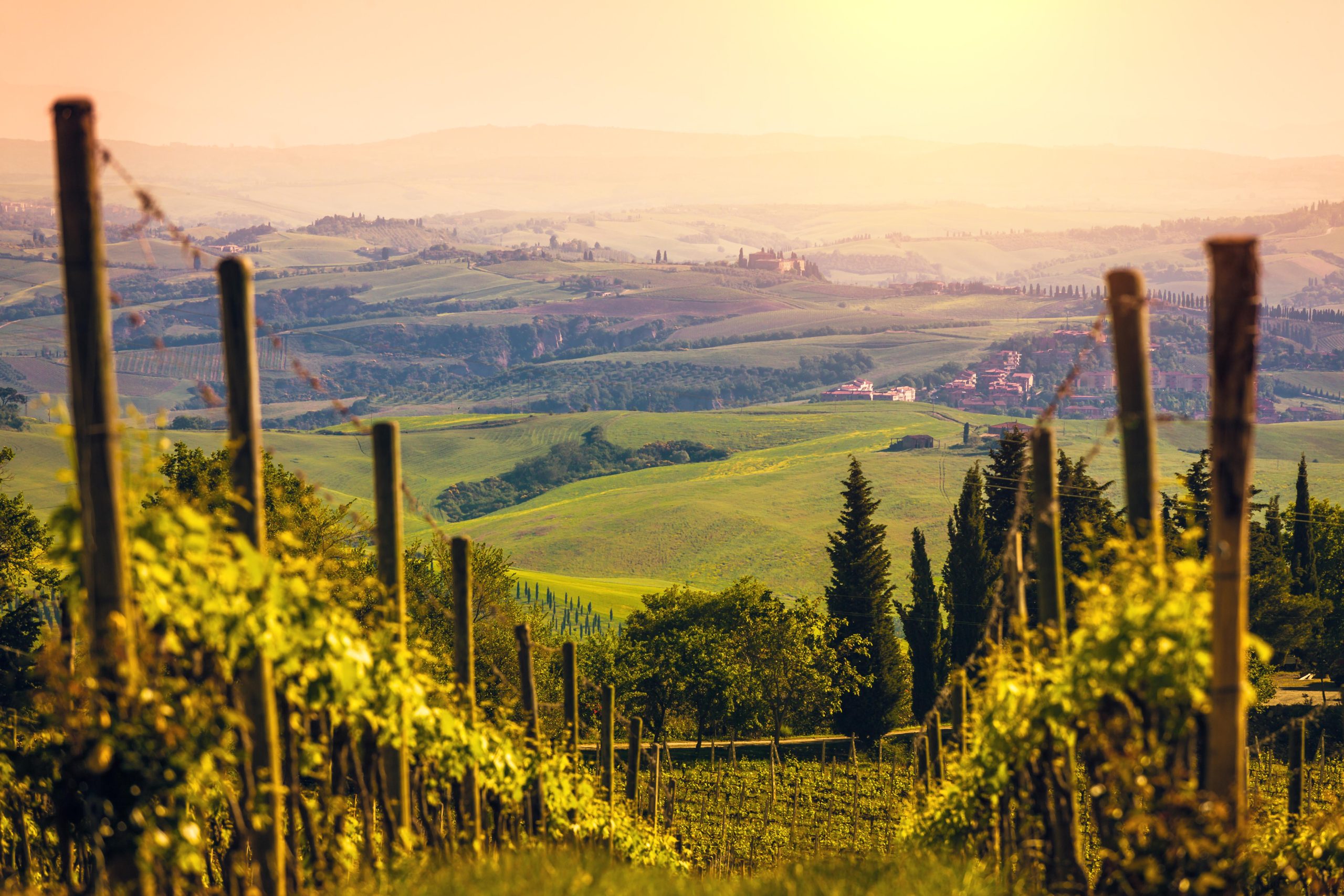 tuscany-sunset-walking