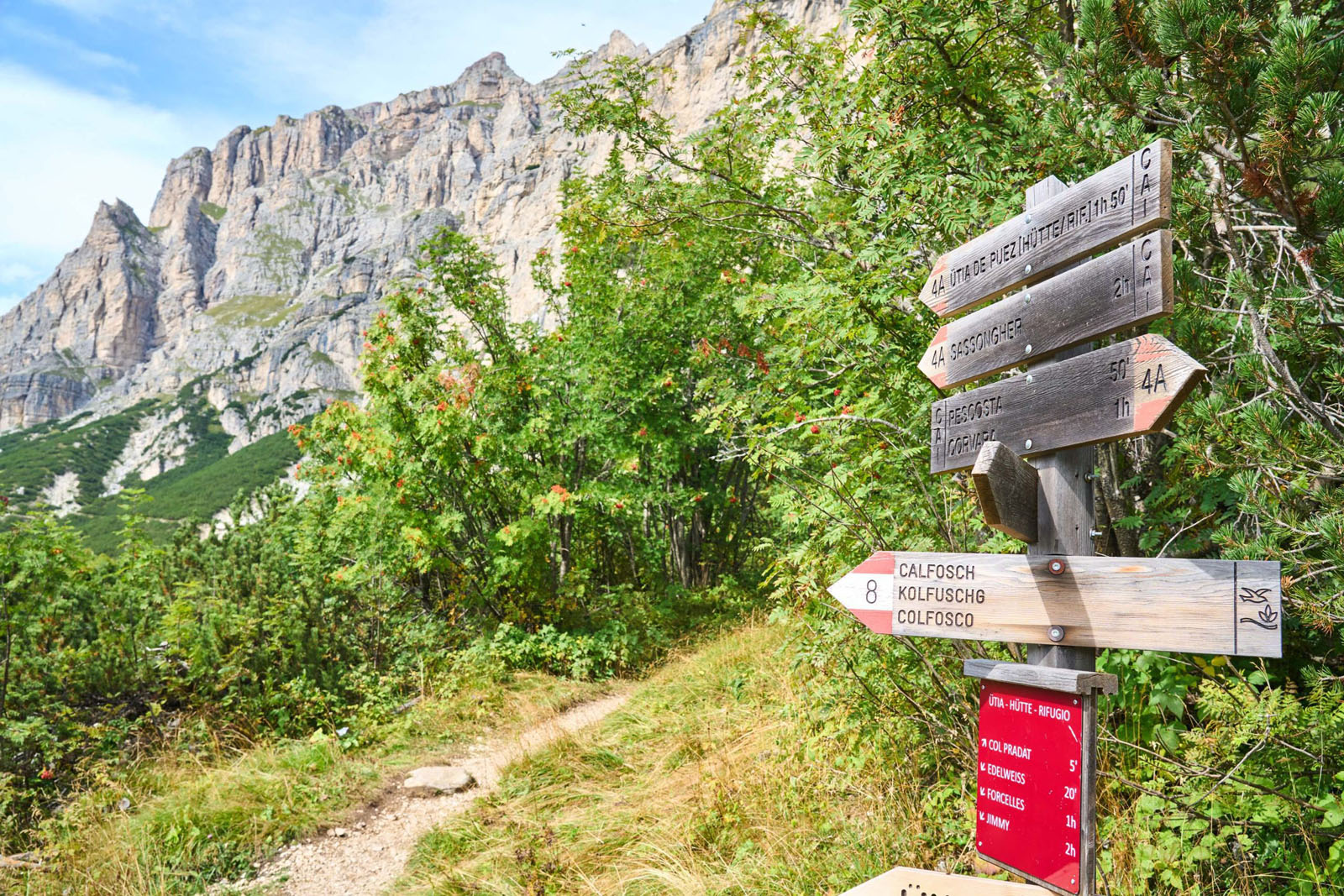 hut-to-hut-walking-italian-dolomites