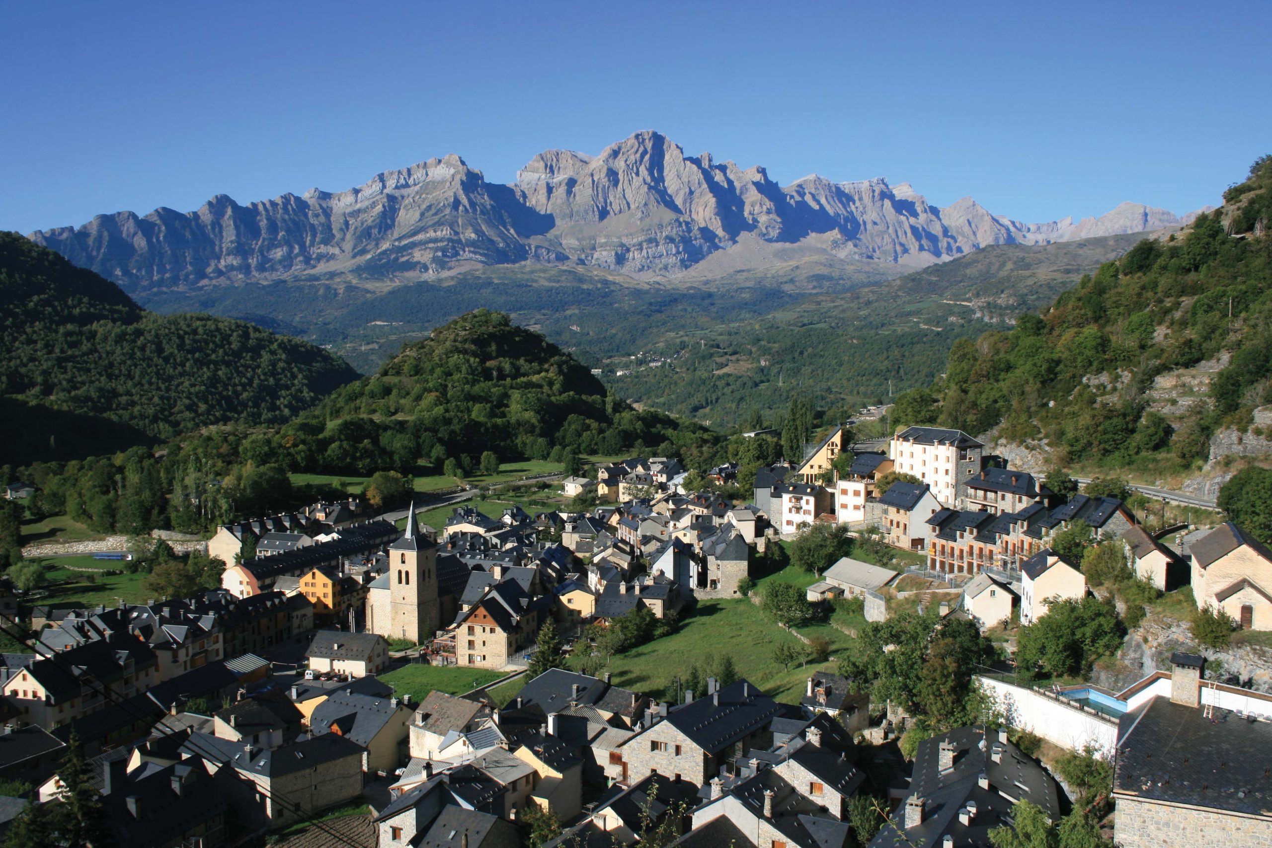 panticosa-village