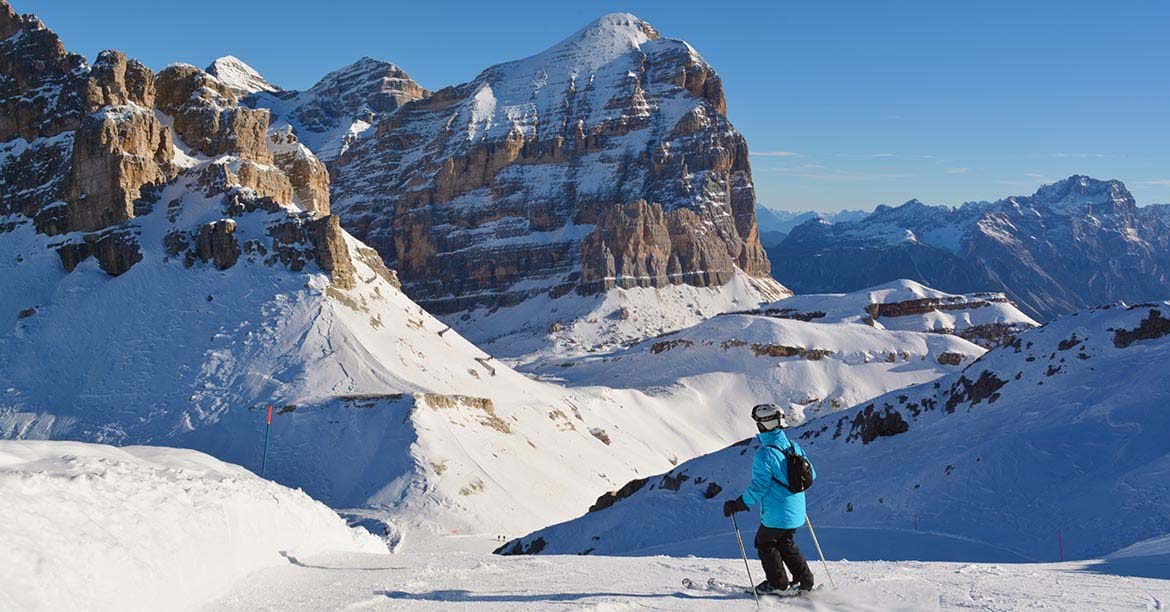 skiing-holidays-dolomiti-superski