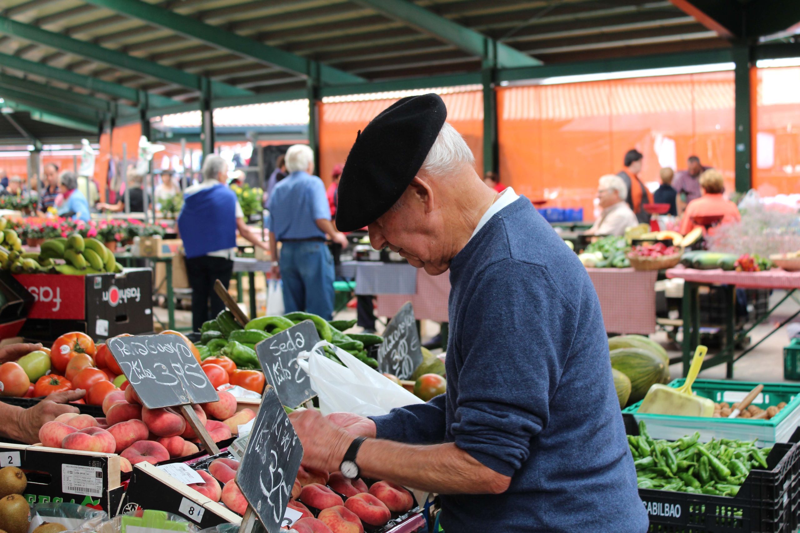 Guernica market