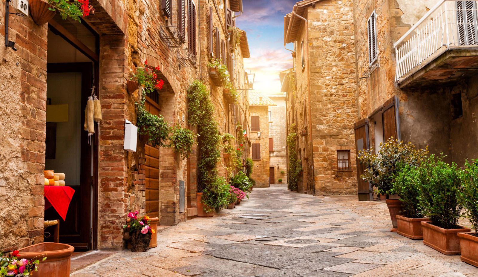 unesco-walking-holidays-pienza