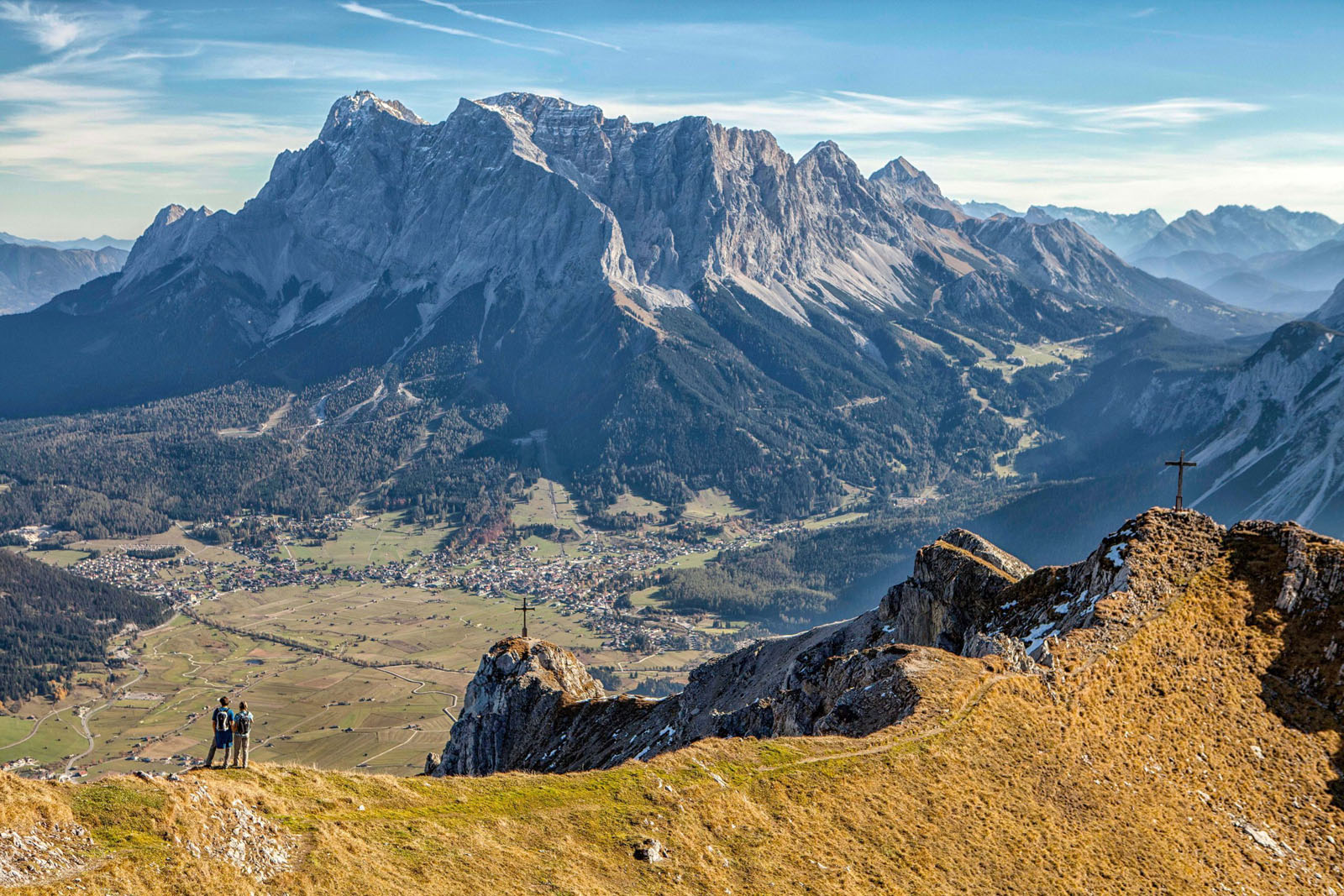 Blick_auf_Ehrwald_01-Edit-scaled