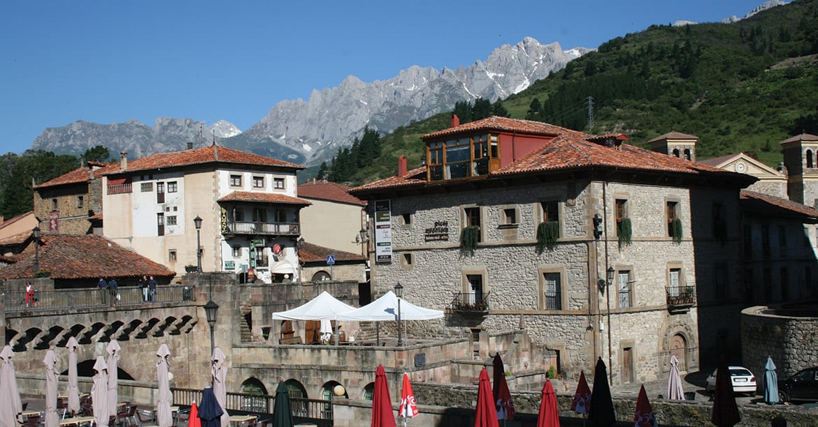 walking-holidays-in-the-picos-de-europa-18-1