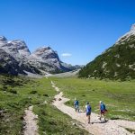 discover-the-dolomites-valley-walking