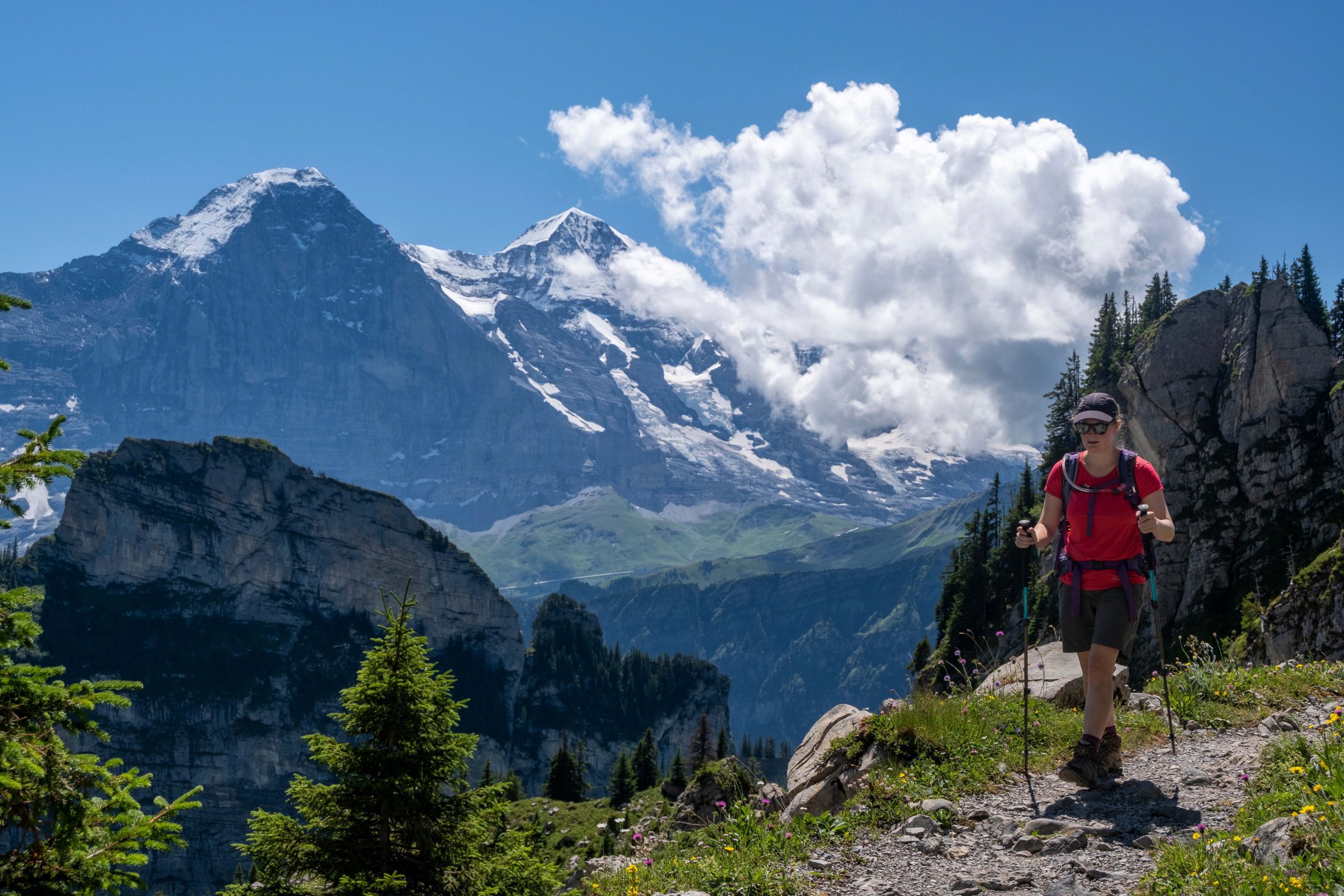 walking-holidays-in-the-swiss-alps