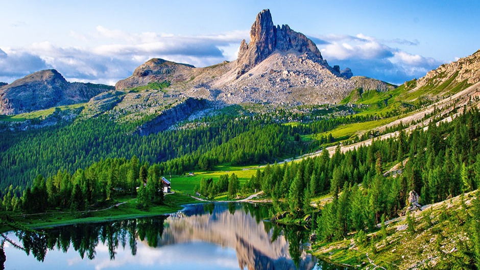 Croda da Lago