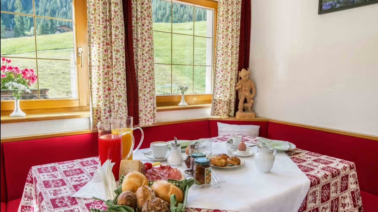 Villa Insam breakfast
