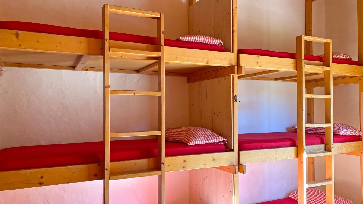 Rifugio Puez dorm room