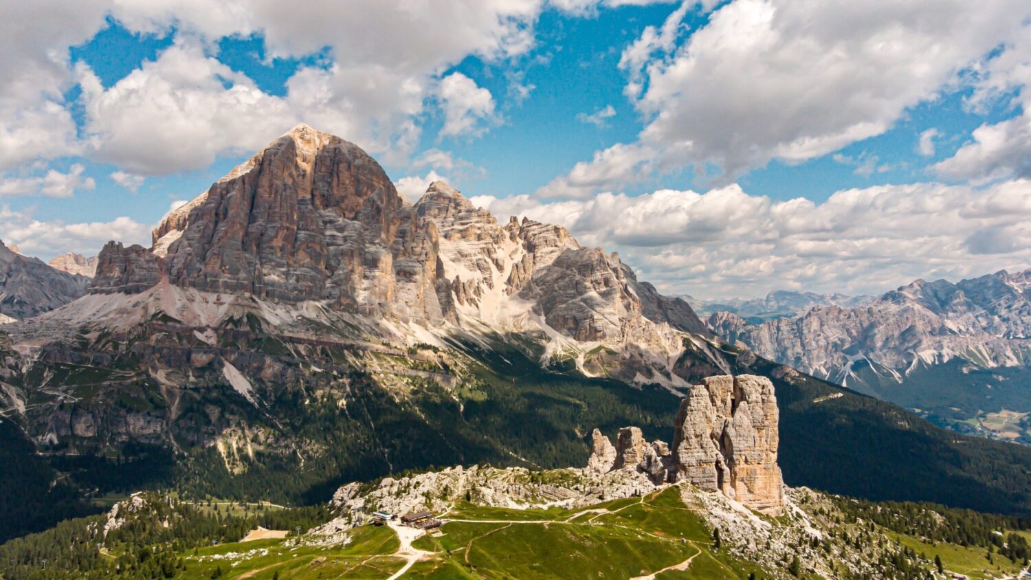Lake Federa & Cinque Torri