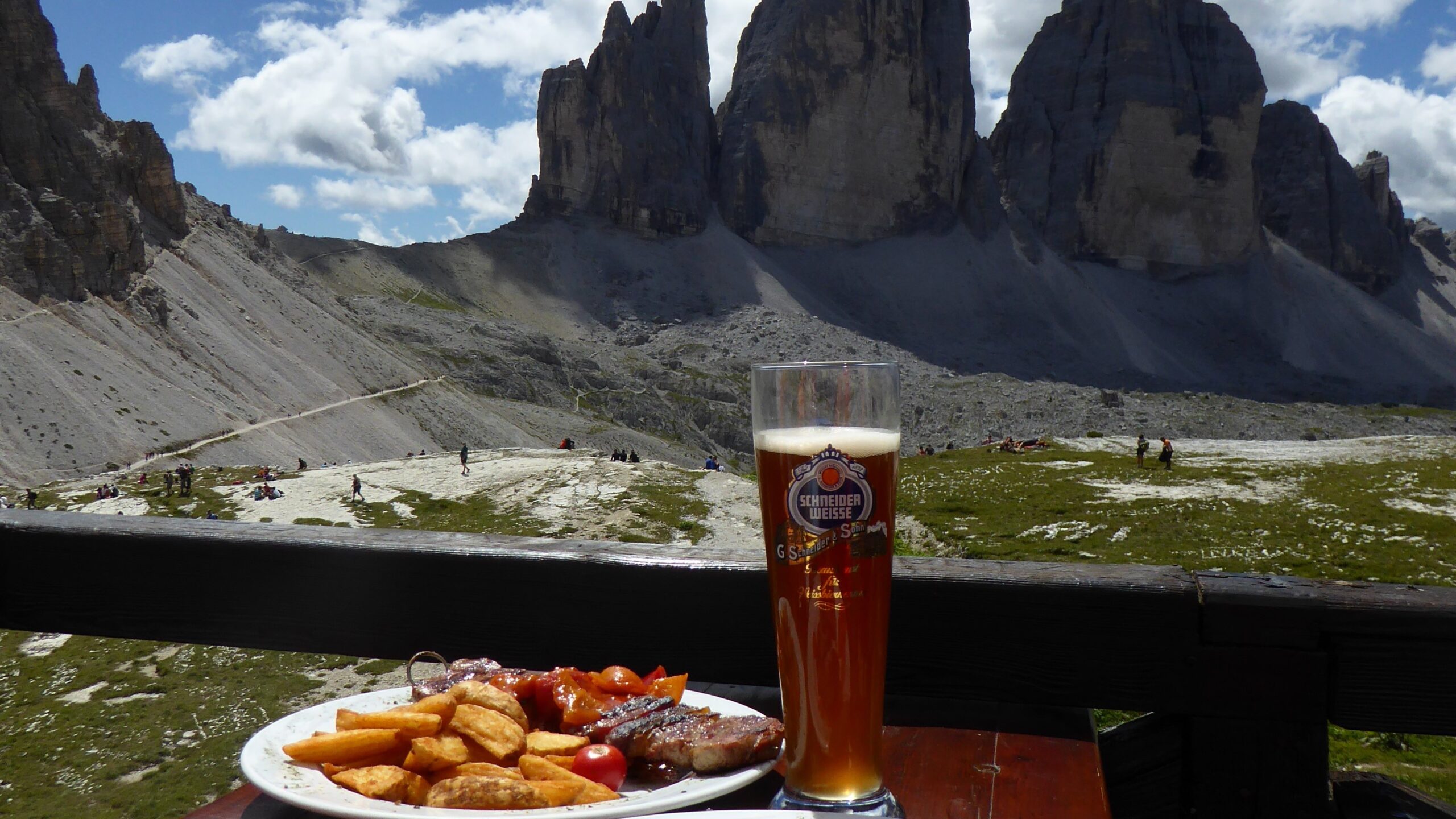 Rifugio Tre Cime Locatelli food with a view