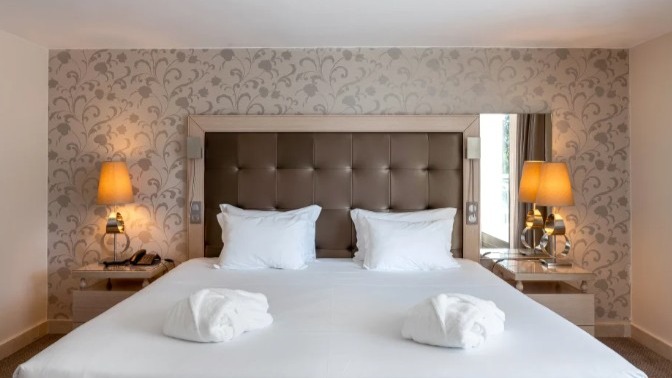 4* Hotel, Caminha - example bedroom