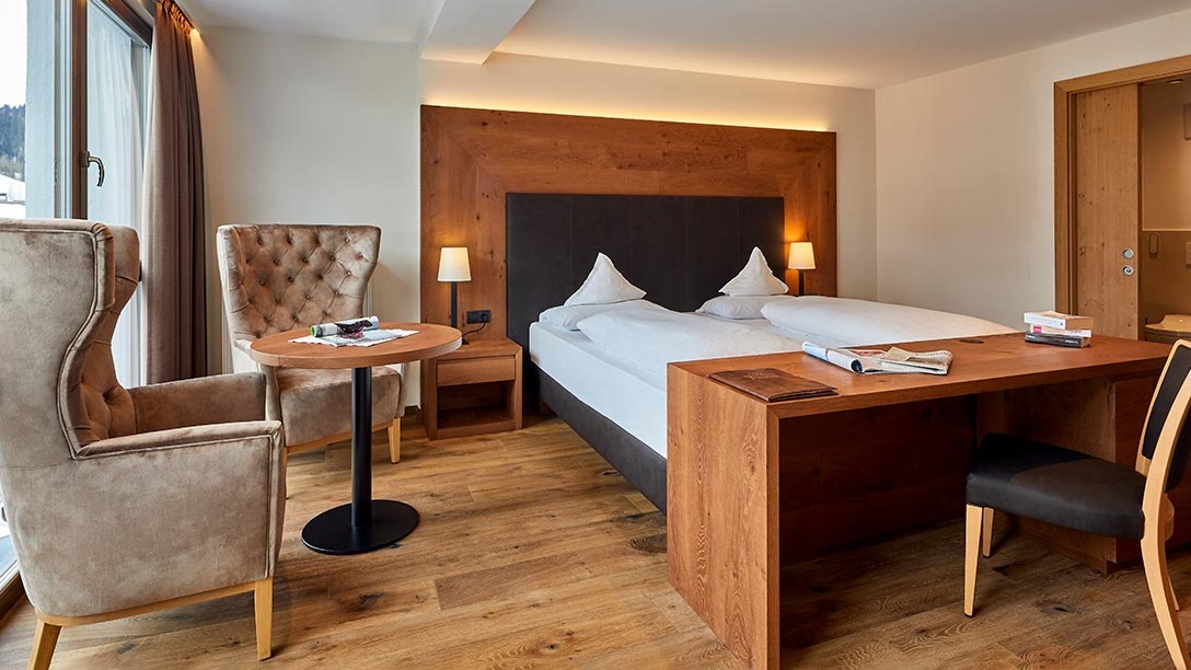 Sporthotel Panorama bedroom