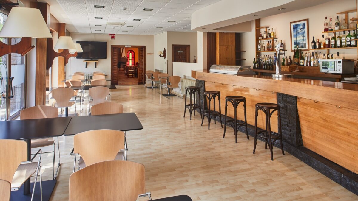 Hotel Ordesa bar
